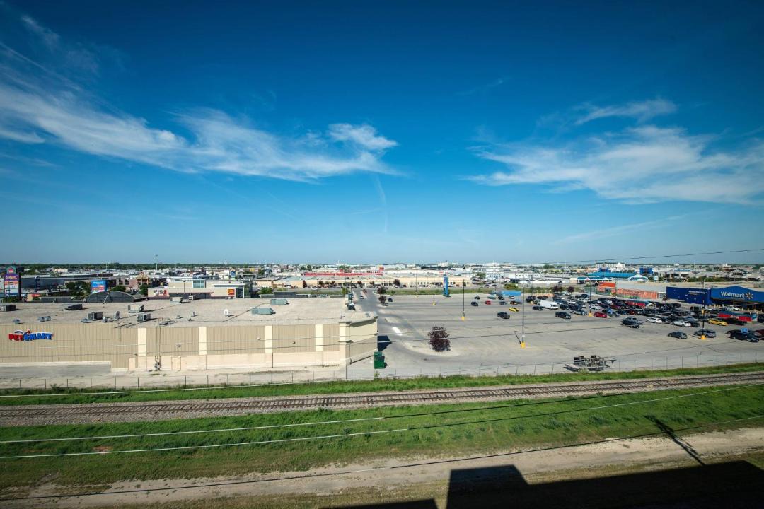 Photo of Others in Winnipeg