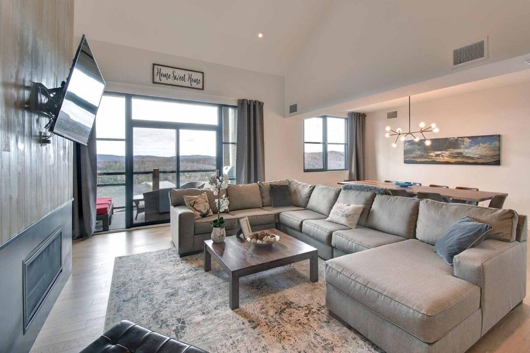 Photo of Livingroom in Mont-Tremblant