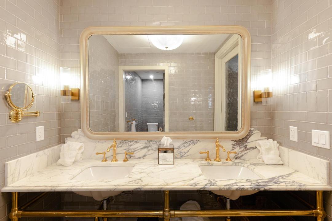 Photo of Bathroom in Downtown Knoxville