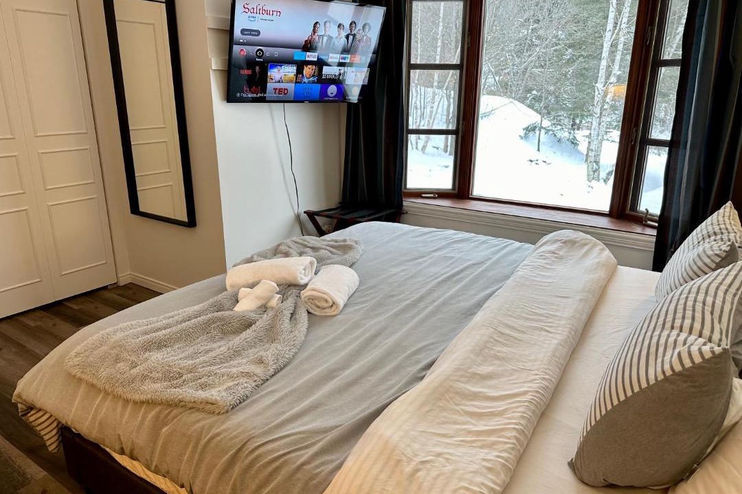 Photo of Bedroom in Mont-Tremblant