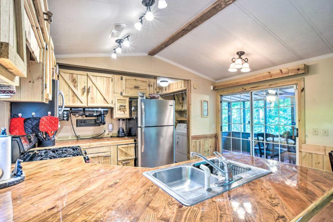 Photo of Livingroom in Fair Play