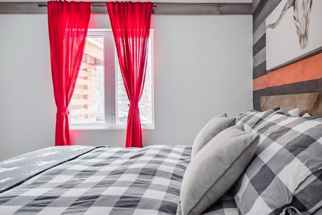 Photo of Bedroom in Mont-Tremblant