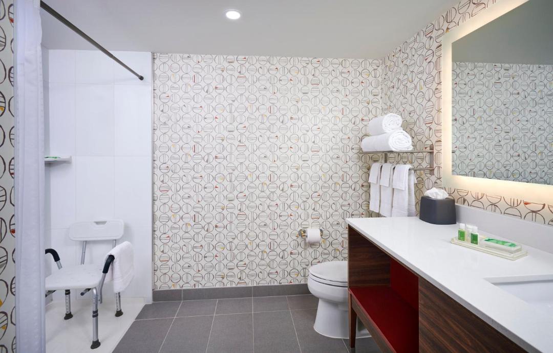 Photo of Bathroom in Oakville