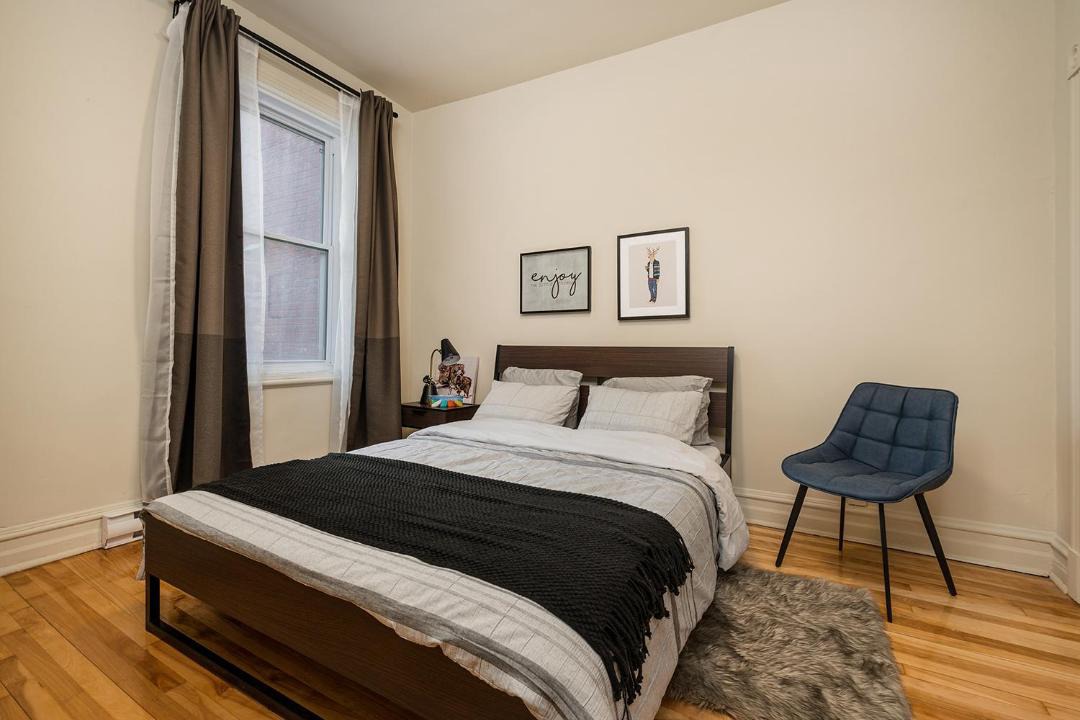 Photo of Bedroom in De Lorimier