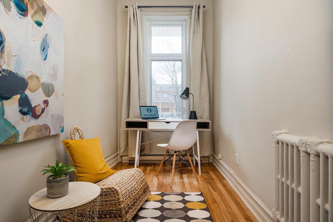 Photo of Livingroom in De Lorimier