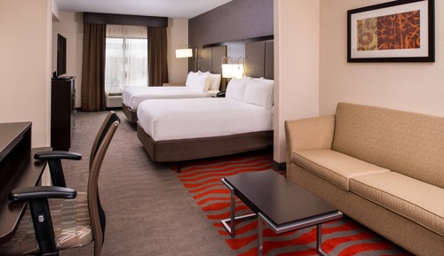 Suite, Multiple Beds