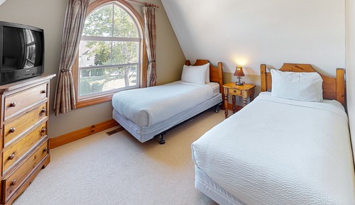 218 Snowbridge - No Pets Allowed