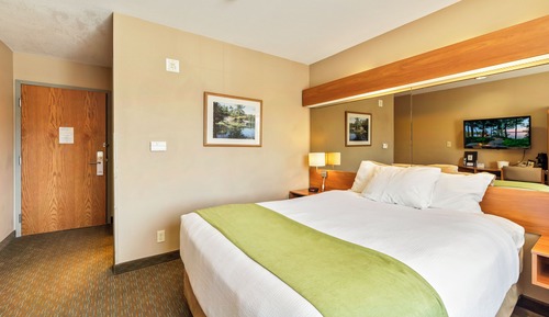 Standard Room, 1 Queen Bed