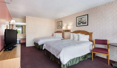 Room, 2 Queen Beds, Non Smoking