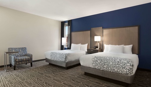 Executive Room, 2 Queen Beds, Non Smoking (Superior)