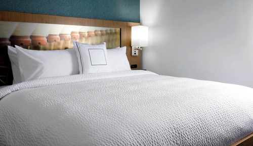 Room, Multiple Beds