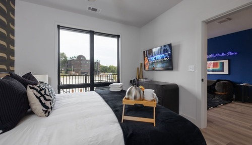 House (2 Bedrooms)