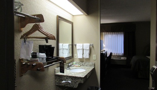 Room, 1 Queen Bed, Mobility Accessible