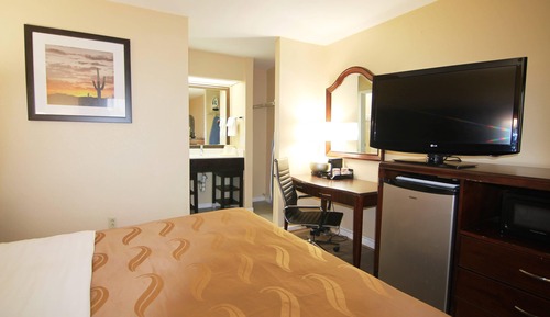 Room, 1 King Bed, Non Smoking