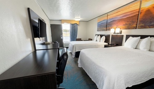 Double Room, 2 Double Beds