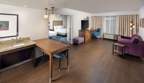 Suite, 2 Queen Beds, Non Smoking