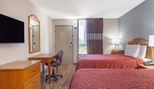 Studio Suite, 2 Double Beds, Smoking