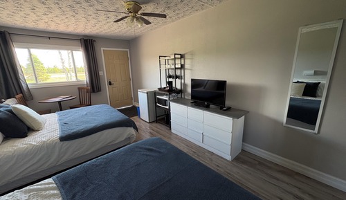 Double Room, 2 Queen Beds