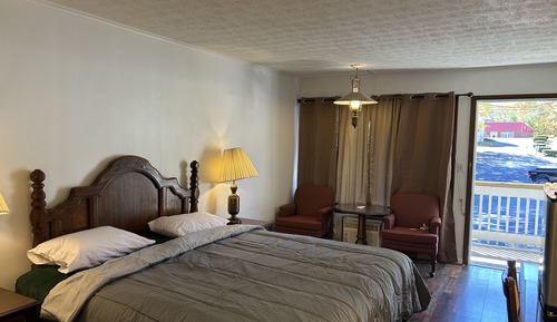 Standard Room, 1 King Bed - Non Smoking