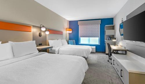 Queen Room with Two Queen Beds