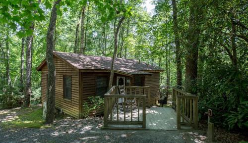 One-Bedroom Queen Cottage 