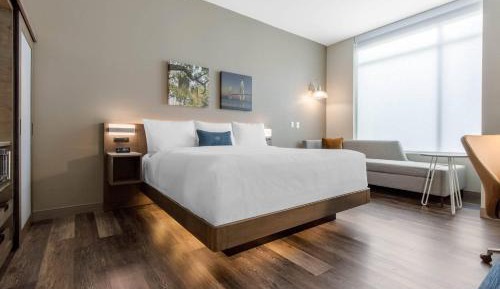 King Room - Accessible/Non-Smoking