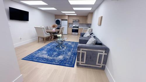Three-Bedroom Standard Apartment