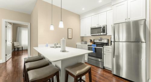 Two-Bedroom Apartment with Ocean View