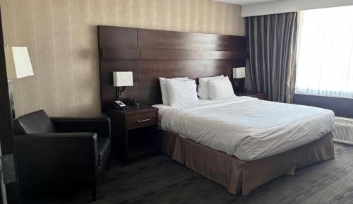 King Suite with Sofa Bed - Non Smoking