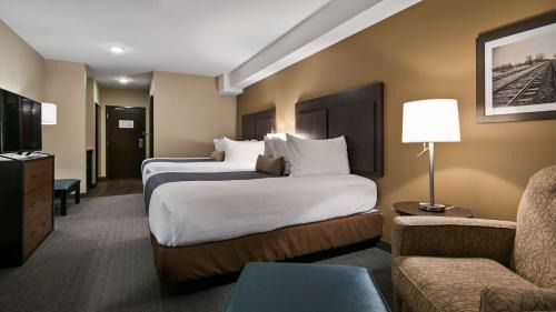 Queen Room with Two Queen Beds
