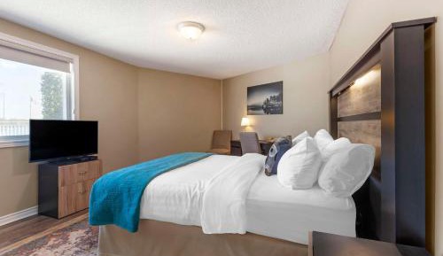 King Room with Lake View