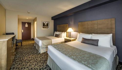 Standard Room with Two Queen Beds