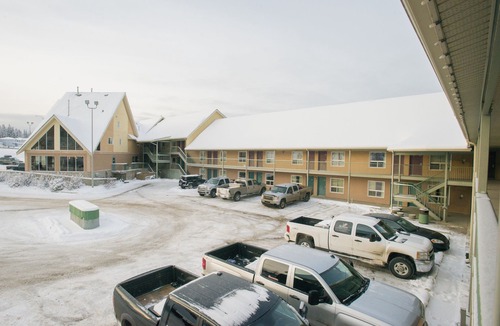 Hinton Hotel | Lakeview Inns & Suites - Hinton