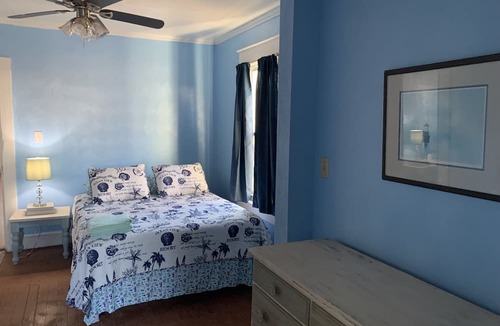 Cottage Line House | Mermaids & Mutts 3 Bedroom Bungalow by RedAwning