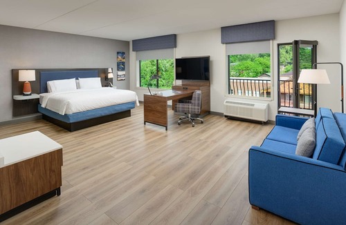 Blue Ridge Hotel | Hampton Inn Blue Ridge