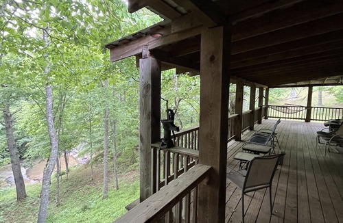 Dugspur House | Tranquil retreat, log home with lovely stream, Hillsville/Floyd VA
