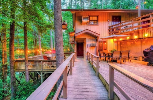 Wiley Cabin | The Cascades Inn
