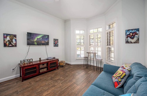 Olivia Cottage | Lakeside Lane Retreat Waterfront Escape With Kayaks, Game Room & Scenic Views