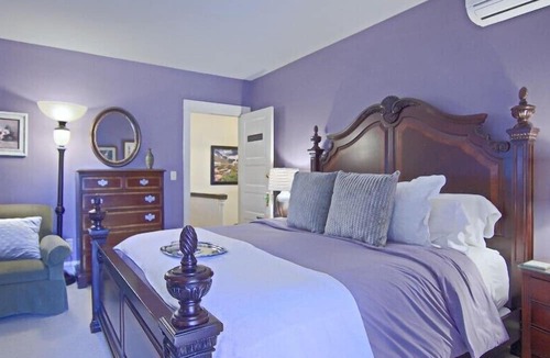 Asheville Bed & Breakfast | North Lodge Bed & Breakfast