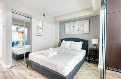 Midtown Toronto House | Yorkville Downtown Toronto