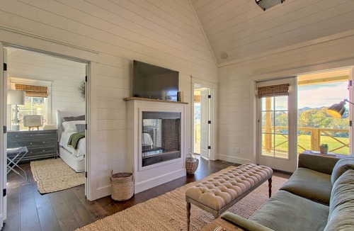 Dillard House | Cottages at Julep Farms