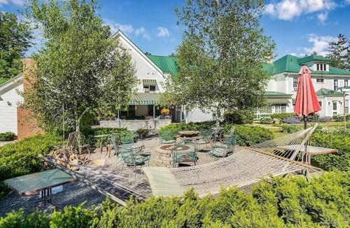 Harrison Bed & Breakfast | Greenwood Manor Inn