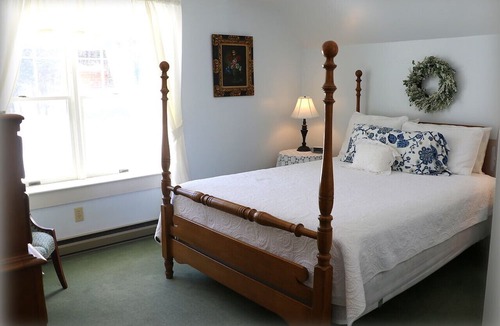 Harrison Bed & Breakfast | Greenwood Manor Inn