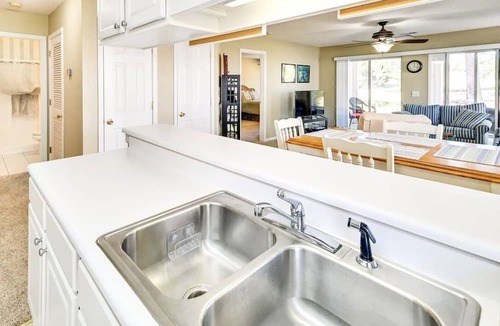 Waterford Plantation Apartment | Perfect Myrtle Beach Retreat Near Golf & Shopping!