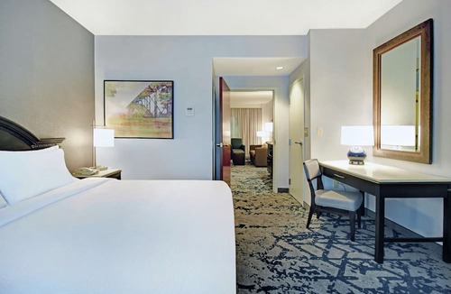 Charleston Hotel | Embassy Suites Charleston