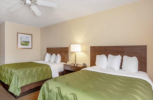 Burkeville Hotel | Quality Inn Burkeville Hwy 360 & 460