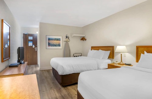 Saint John Hotel | Rodeway Inn