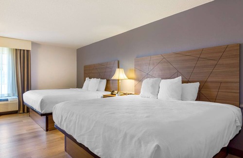 South Hill Hotel | Best Western Plus South Hill Inn