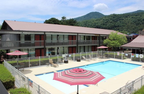 Cherokee Hotel | Great Smokies Inn Cherokee