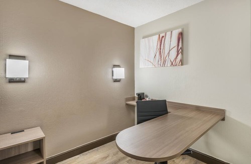 North Chesterfield Hotel | Red Roof Inn Richmond, VA